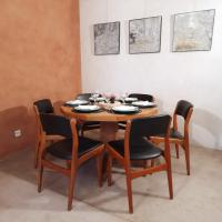 Côté salle à manger